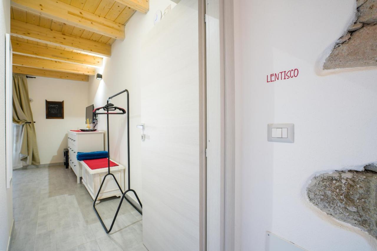 ホテル Casa Mirto ボーザ エクステリア 写真