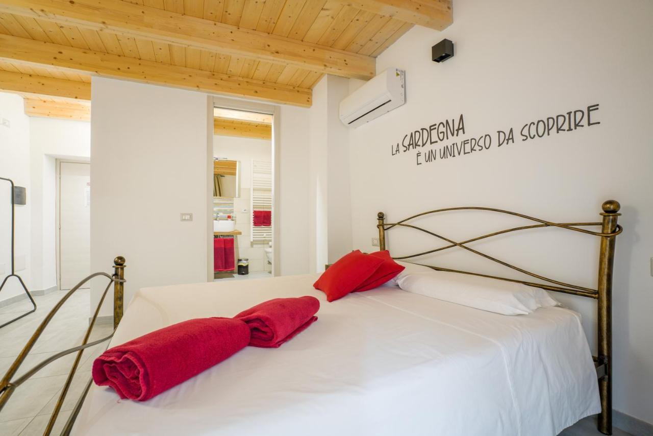ホテル Casa Mirto ボーザ エクステリア 写真