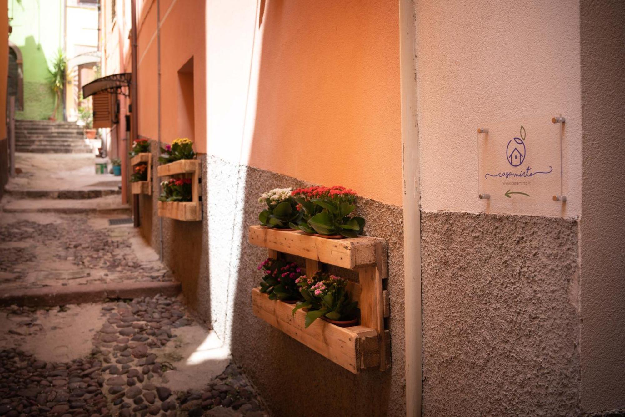 ホテル Casa Mirto ボーザ エクステリア 写真